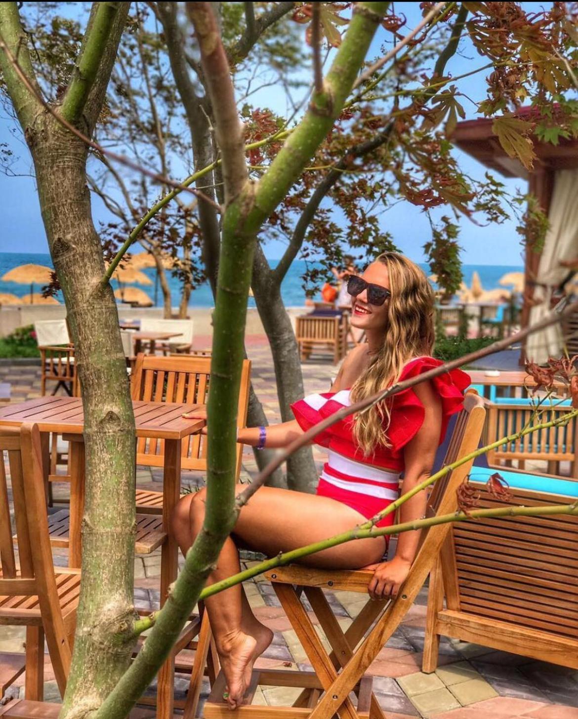 Cемейный Номер С Балконом На 4 Чел Dreamland Oasis Tsjakvi Eksteriør bilde